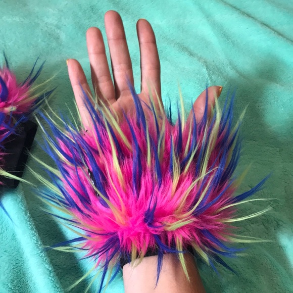 Very colorful furry/Rave hand cuffs! - Picture 1 of 3